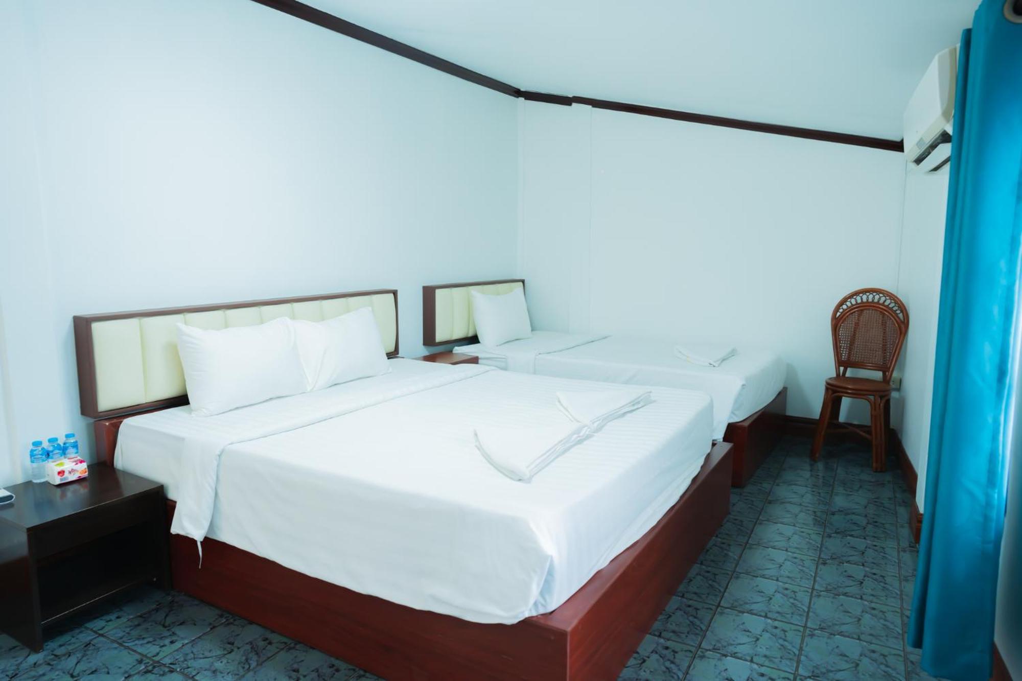 Vientiane Ruby Riverside Hotel エクステリア 写真