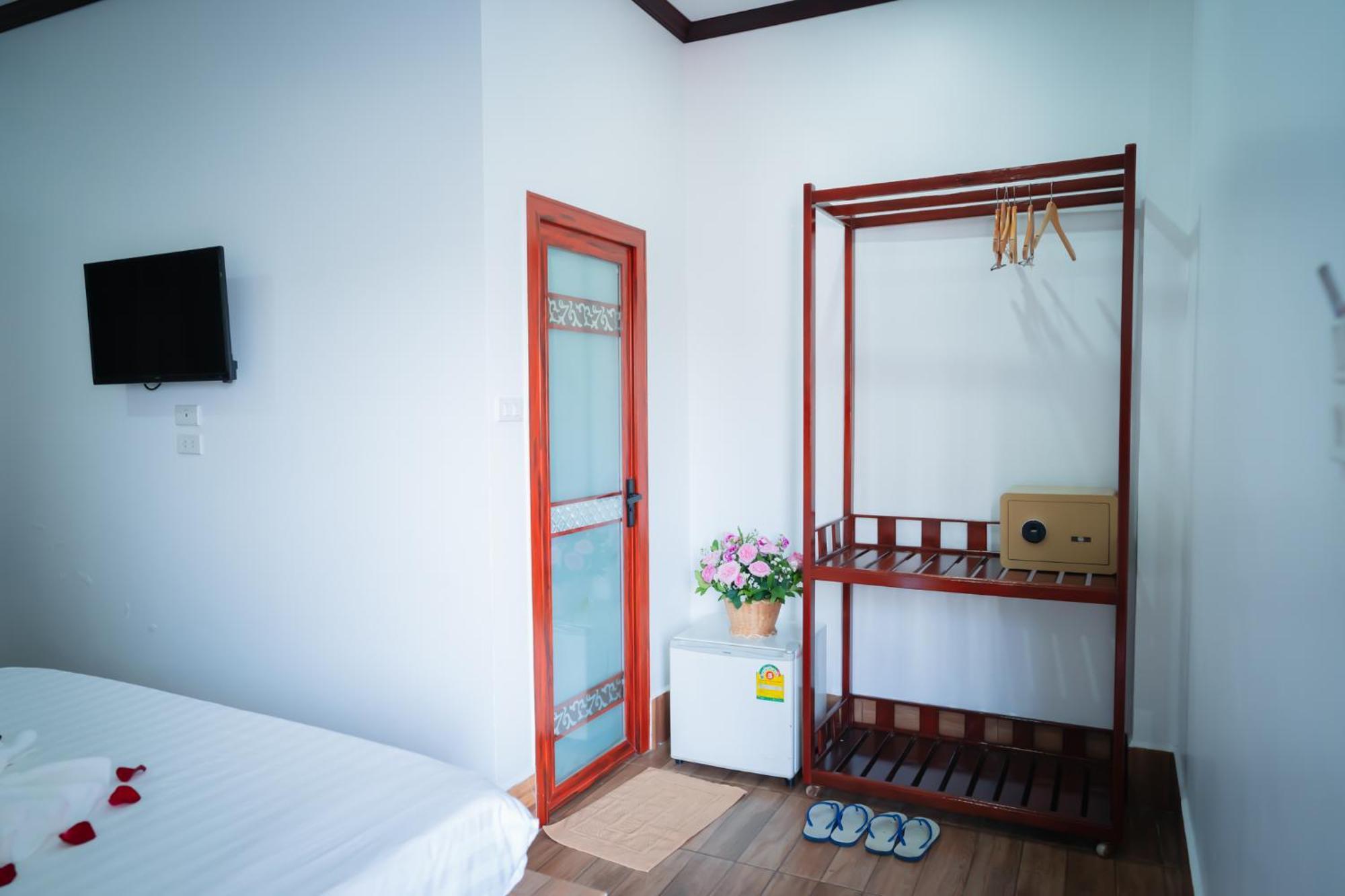 Vientiane Ruby Riverside Hotel エクステリア 写真