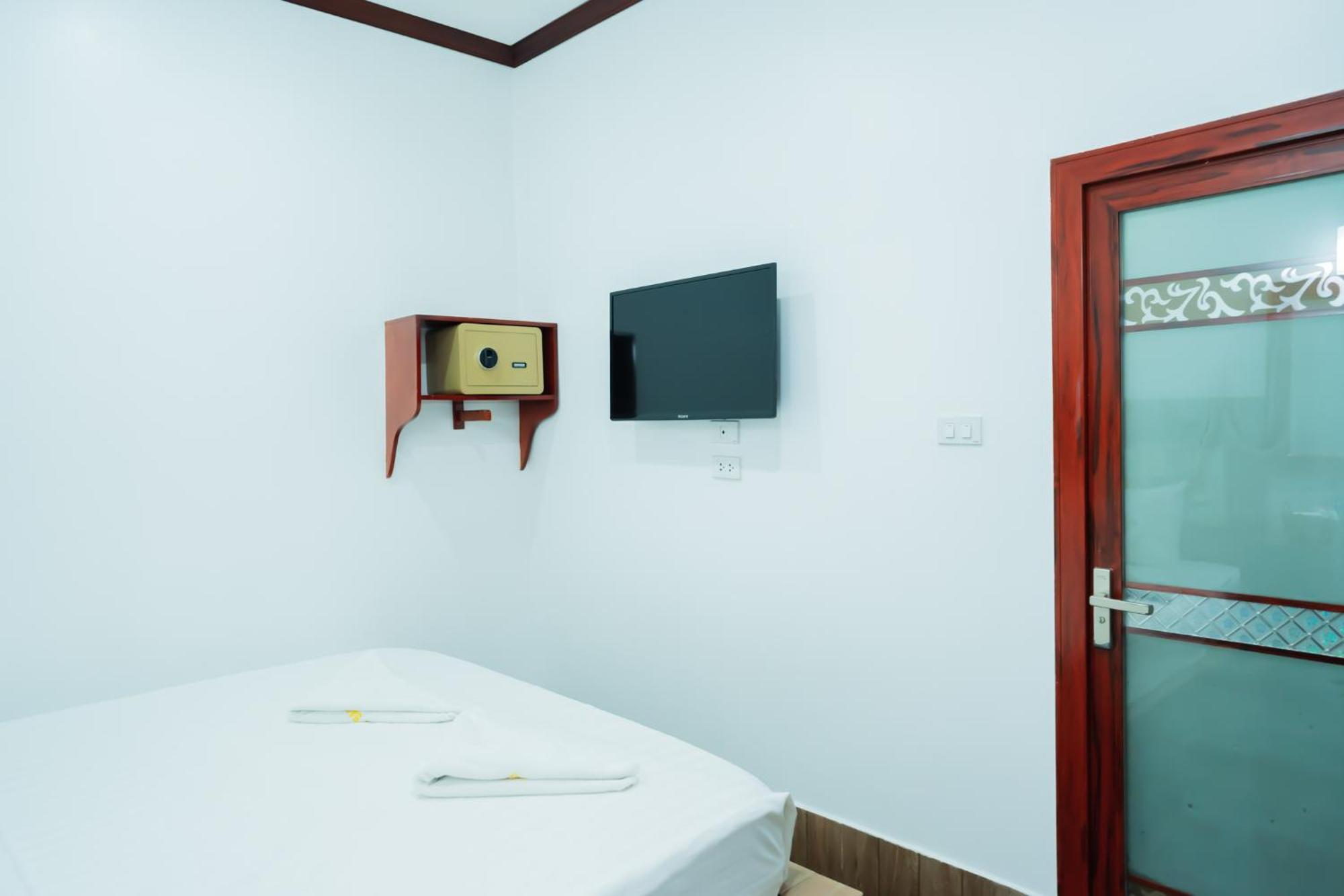 Vientiane Ruby Riverside Hotel エクステリア 写真