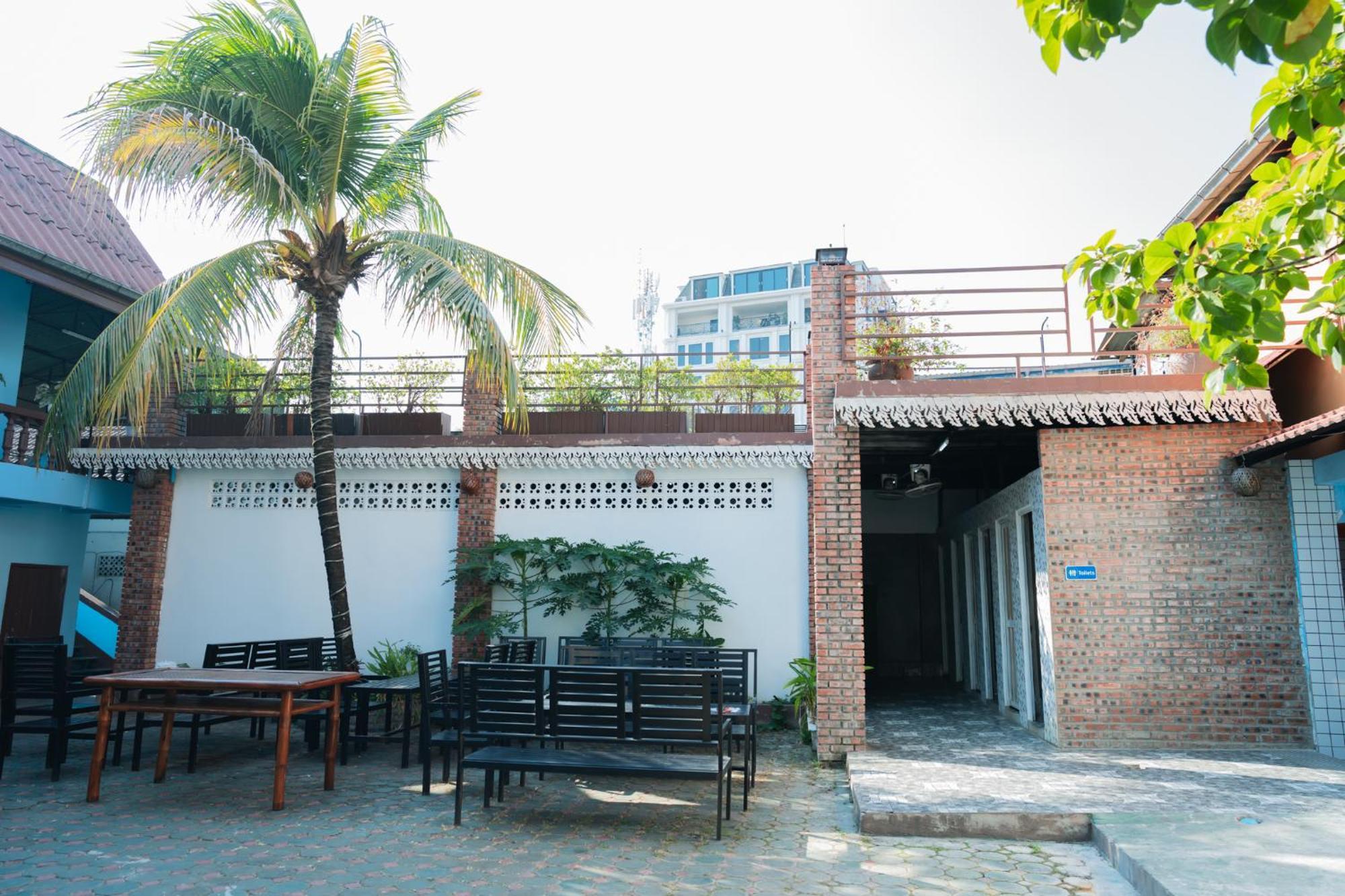 Vientiane Ruby Riverside Hotel エクステリア 写真