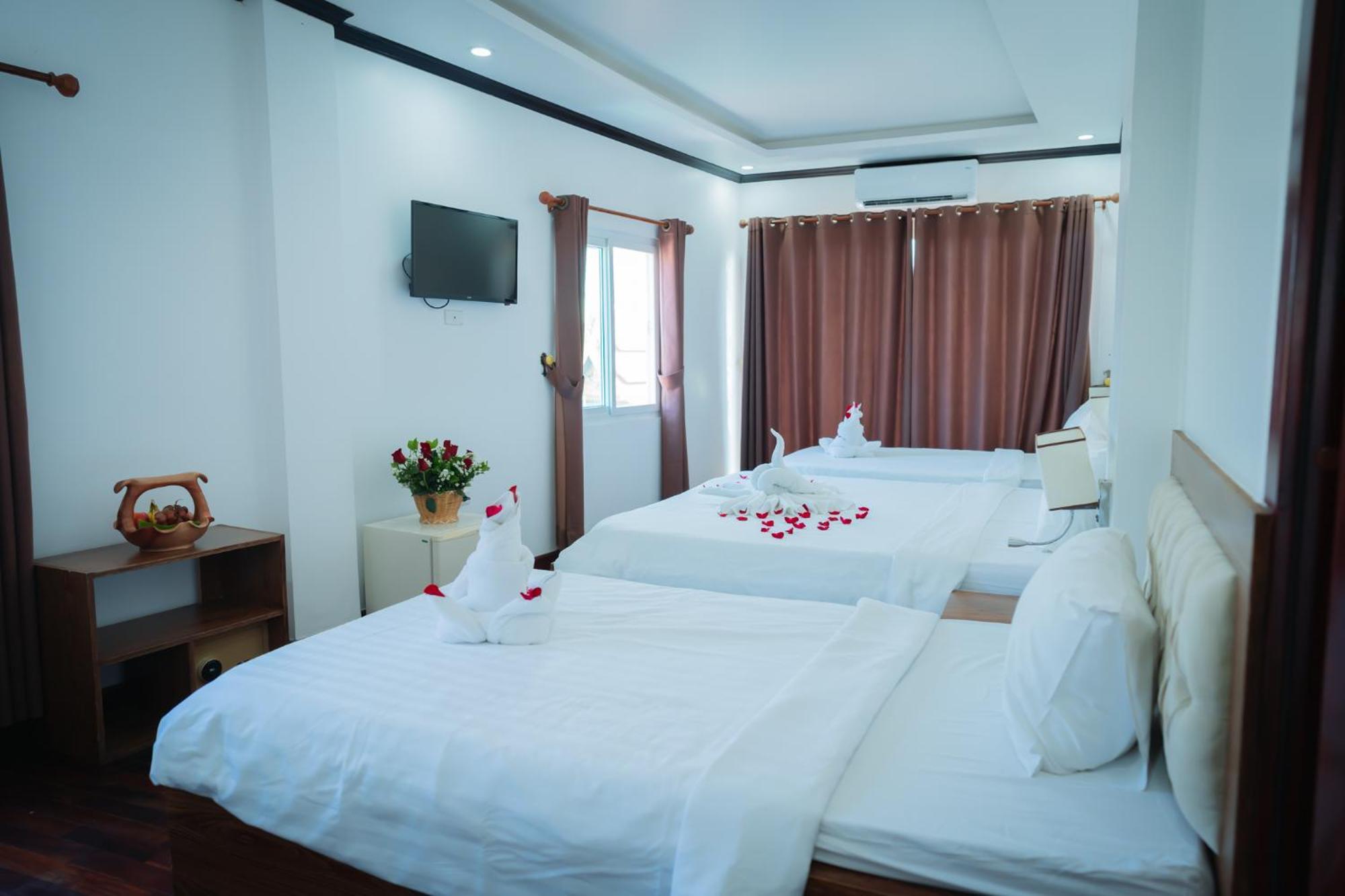 Vientiane Ruby Riverside Hotel エクステリア 写真